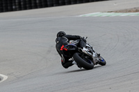 enduro-digital-images;event-digital-images;eventdigitalimages;no-limits-trackdays;park-motor;park-motor-no-limits-trackday;park-motor-photographs;park-motor-trackday-photographs;peter-wileman-photography;racing-digital-images;trackday-digital-images;trackday-photos