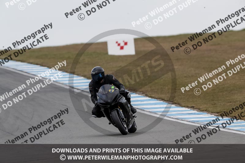 donington no limits trackday;donington park photographs;donington trackday photographs;no limits trackdays;peter wileman photography;trackday digital images;trackday photos