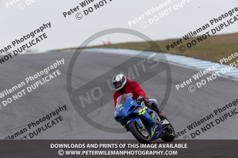 donington no limits trackday;donington park photographs;donington trackday photographs;no limits trackdays;peter wileman photography;trackday digital images;trackday photos