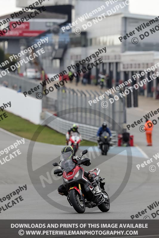 donington no limits trackday;donington park photographs;donington trackday photographs;no limits trackdays;peter wileman photography;trackday digital images;trackday photos