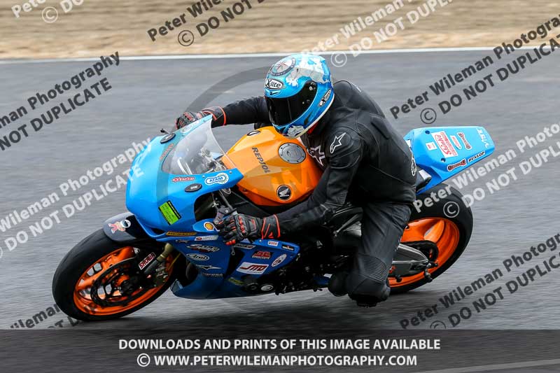 enduro digital images;event digital images;eventdigitalimages;lydden hill;lydden no limits trackday;lydden photographs;lydden trackday photographs;no limits trackdays;peter wileman photography;racing digital images;trackday digital images;trackday photos