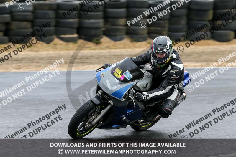 enduro digital images;event digital images;eventdigitalimages;lydden hill;lydden no limits trackday;lydden photographs;lydden trackday photographs;no limits trackdays;peter wileman photography;racing digital images;trackday digital images;trackday photos