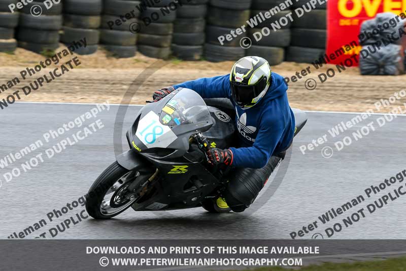enduro digital images;event digital images;eventdigitalimages;lydden hill;lydden no limits trackday;lydden photographs;lydden trackday photographs;no limits trackdays;peter wileman photography;racing digital images;trackday digital images;trackday photos