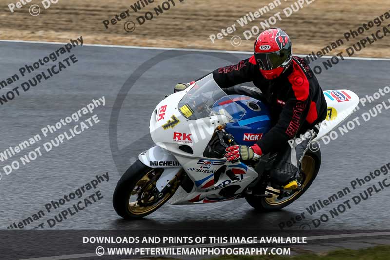 enduro digital images;event digital images;eventdigitalimages;lydden hill;lydden no limits trackday;lydden photographs;lydden trackday photographs;no limits trackdays;peter wileman photography;racing digital images;trackday digital images;trackday photos