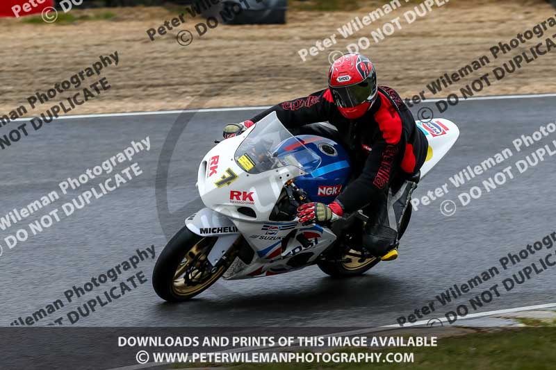 enduro digital images;event digital images;eventdigitalimages;lydden hill;lydden no limits trackday;lydden photographs;lydden trackday photographs;no limits trackdays;peter wileman photography;racing digital images;trackday digital images;trackday photos