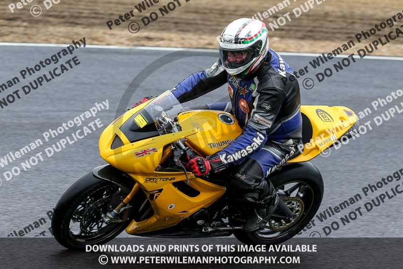 enduro digital images;event digital images;eventdigitalimages;lydden hill;lydden no limits trackday;lydden photographs;lydden trackday photographs;no limits trackdays;peter wileman photography;racing digital images;trackday digital images;trackday photos