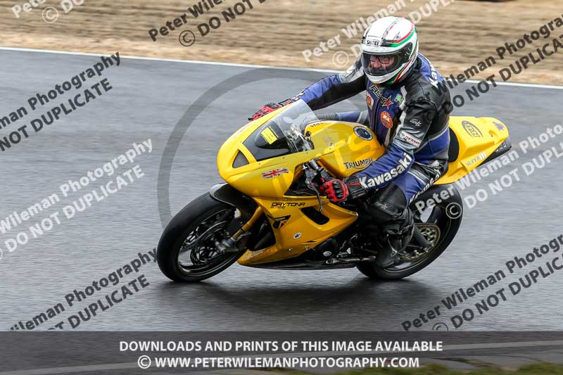 enduro digital images;event digital images;eventdigitalimages;lydden hill;lydden no limits trackday;lydden photographs;lydden trackday photographs;no limits trackdays;peter wileman photography;racing digital images;trackday digital images;trackday photos