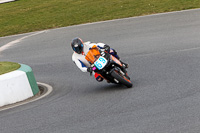 enduro-digital-images;event-digital-images;eventdigitalimages;mallory-park;mallory-park-photographs;mallory-park-trackday;mallory-park-trackday-photographs;no-limits-trackdays;peter-wileman-photography;racing-digital-images;trackday-digital-images;trackday-photos