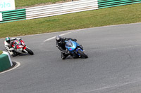 enduro-digital-images;event-digital-images;eventdigitalimages;mallory-park;mallory-park-photographs;mallory-park-trackday;mallory-park-trackday-photographs;no-limits-trackdays;peter-wileman-photography;racing-digital-images;trackday-digital-images;trackday-photos