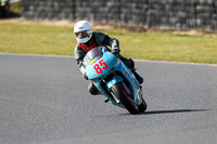 enduro-digital-images;event-digital-images;eventdigitalimages;mallory-park;mallory-park-photographs;mallory-park-trackday;mallory-park-trackday-photographs;no-limits-trackdays;peter-wileman-photography;racing-digital-images;trackday-digital-images;trackday-photos