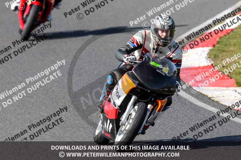 enduro digital images;event digital images;eventdigitalimages;mallory park;mallory park photographs;mallory park trackday;mallory park trackday photographs;no limits trackdays;peter wileman photography;racing digital images;trackday digital images;trackday photos
