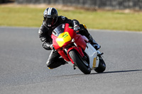 enduro-digital-images;event-digital-images;eventdigitalimages;mallory-park;mallory-park-photographs;mallory-park-trackday;mallory-park-trackday-photographs;no-limits-trackdays;peter-wileman-photography;racing-digital-images;trackday-digital-images;trackday-photos