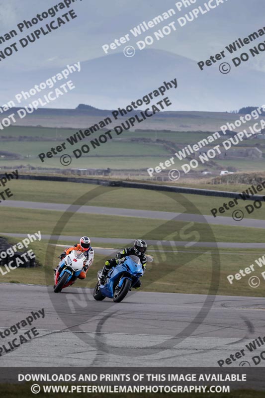 anglesey no limits trackday;anglesey photographs;anglesey trackday photographs;enduro digital images;event digital images;eventdigitalimages;no limits trackdays;peter wileman photography;racing digital images;trac mon;trackday digital images;trackday photos;ty croes