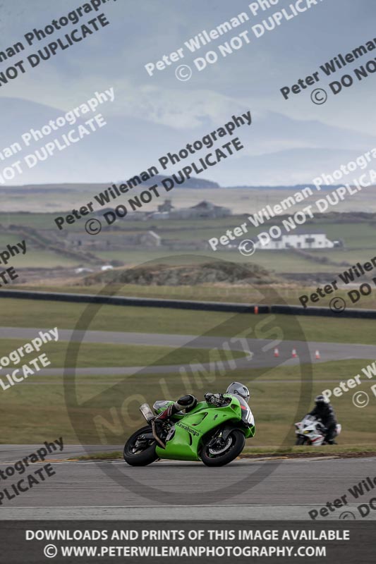 anglesey no limits trackday;anglesey photographs;anglesey trackday photographs;enduro digital images;event digital images;eventdigitalimages;no limits trackdays;peter wileman photography;racing digital images;trac mon;trackday digital images;trackday photos;ty croes
