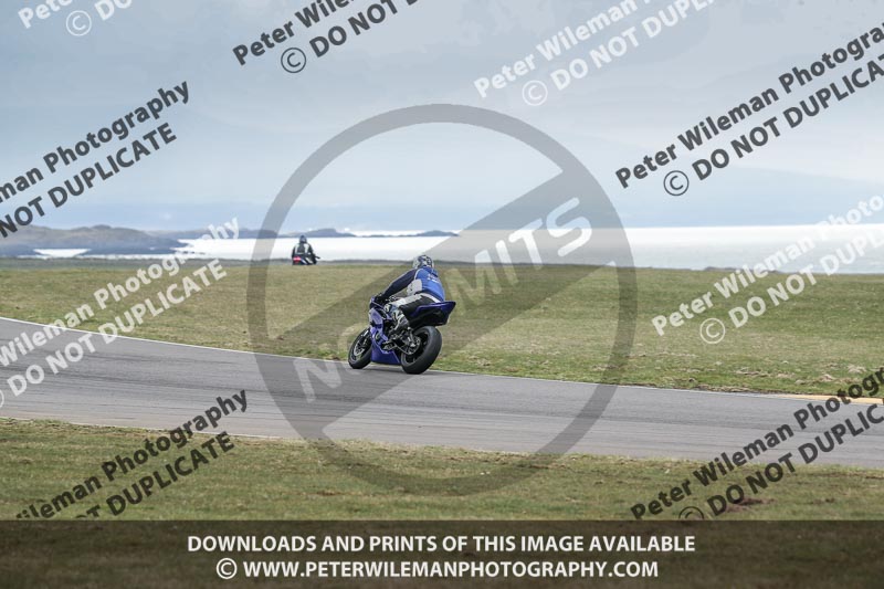 anglesey no limits trackday;anglesey photographs;anglesey trackday photographs;enduro digital images;event digital images;eventdigitalimages;no limits trackdays;peter wileman photography;racing digital images;trac mon;trackday digital images;trackday photos;ty croes
