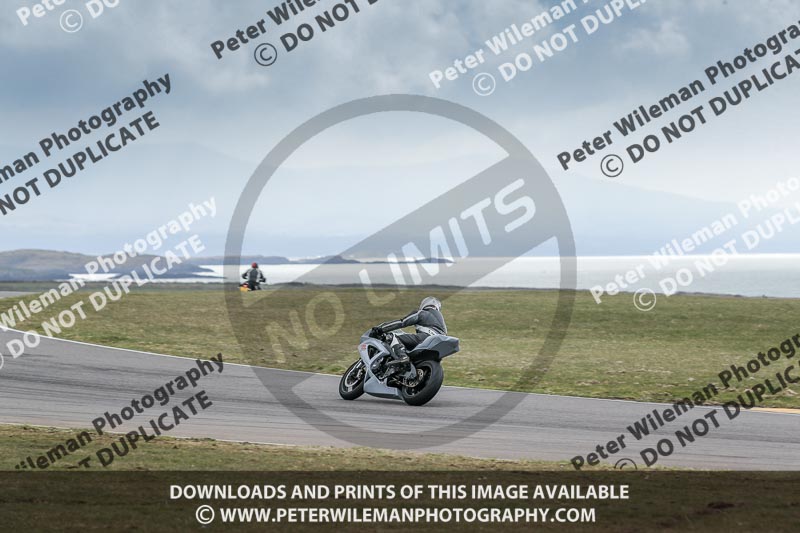 anglesey no limits trackday;anglesey photographs;anglesey trackday photographs;enduro digital images;event digital images;eventdigitalimages;no limits trackdays;peter wileman photography;racing digital images;trac mon;trackday digital images;trackday photos;ty croes