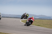 anglesey-no-limits-trackday;anglesey-photographs;anglesey-trackday-photographs;enduro-digital-images;event-digital-images;eventdigitalimages;no-limits-trackdays;peter-wileman-photography;racing-digital-images;trac-mon;trackday-digital-images;trackday-photos;ty-croes