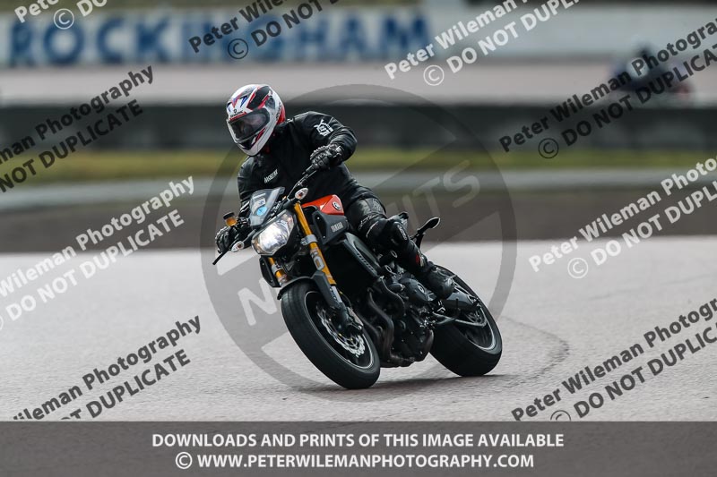 Rockingham no limits trackday;enduro digital images;event digital images;eventdigitalimages;no limits trackdays;peter wileman photography;racing digital images;rockingham raceway northamptonshire;rockingham trackday photographs;trackday digital images;trackday photos