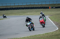 anglesey-no-limits-trackday;anglesey-photographs;anglesey-trackday-photographs;enduro-digital-images;event-digital-images;eventdigitalimages;no-limits-trackdays;peter-wileman-photography;racing-digital-images;trac-mon;trackday-digital-images;trackday-photos;ty-croes