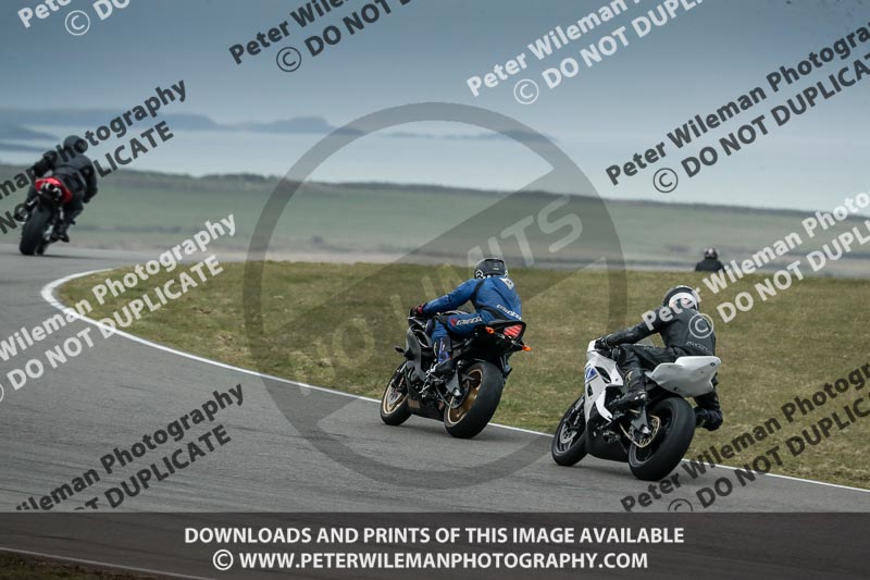 anglesey no limits trackday;anglesey photographs;anglesey trackday photographs;enduro digital images;event digital images;eventdigitalimages;no limits trackdays;peter wileman photography;racing digital images;trac mon;trackday digital images;trackday photos;ty croes