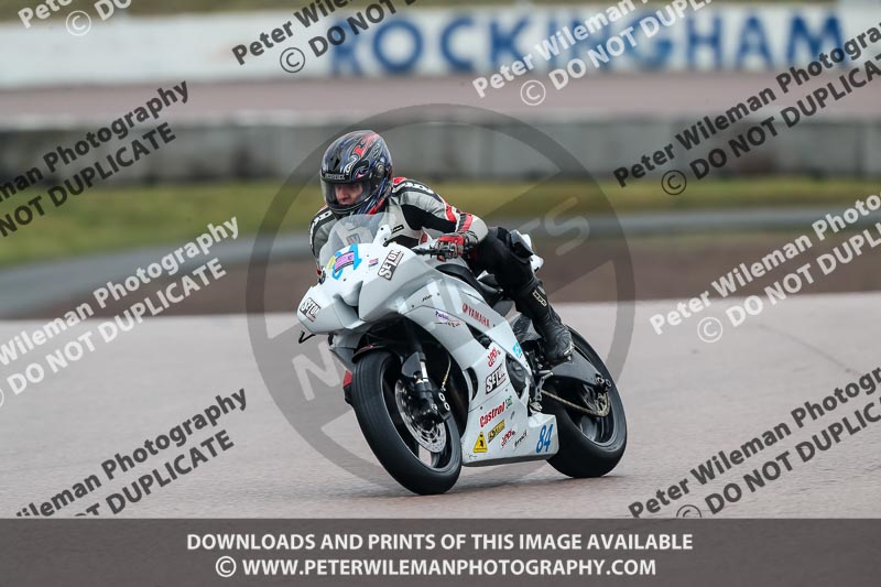 Rockingham no limits trackday;enduro digital images;event digital images;eventdigitalimages;no limits trackdays;peter wileman photography;racing digital images;rockingham raceway northamptonshire;rockingham trackday photographs;trackday digital images;trackday photos