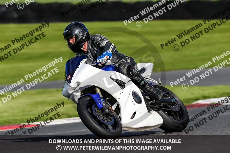 brands hatch photographs;brands no limits trackday;cadwell trackday photographs;enduro digital images;event digital images;eventdigitalimages;no limits trackdays;peter wileman photography;racing digital images;trackday digital images;trackday photos