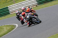 enduro-digital-images;event-digital-images;eventdigitalimages;mallory-park;mallory-park-photographs;mallory-park-trackday;mallory-park-trackday-photographs;no-limits-trackdays;peter-wileman-photography;racing-digital-images;trackday-digital-images;trackday-photos