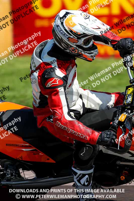 enduro digital images;event digital images;eventdigitalimages;lydden hill;lydden no limits trackday;lydden photographs;lydden trackday photographs;no limits trackdays;peter wileman photography;racing digital images;trackday digital images;trackday photos