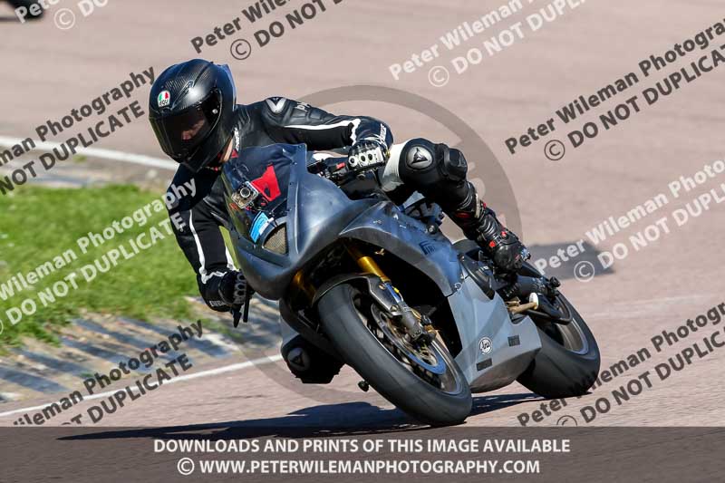 enduro digital images;event digital images;eventdigitalimages;lydden hill;lydden no limits trackday;lydden photographs;lydden trackday photographs;no limits trackdays;peter wileman photography;racing digital images;trackday digital images;trackday photos
