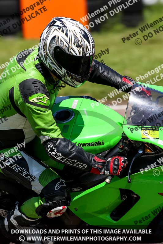 enduro digital images;event digital images;eventdigitalimages;lydden hill;lydden no limits trackday;lydden photographs;lydden trackday photographs;no limits trackdays;peter wileman photography;racing digital images;trackday digital images;trackday photos