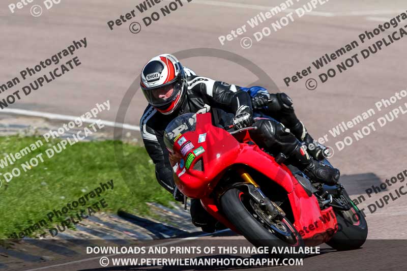 enduro digital images;event digital images;eventdigitalimages;lydden hill;lydden no limits trackday;lydden photographs;lydden trackday photographs;no limits trackdays;peter wileman photography;racing digital images;trackday digital images;trackday photos