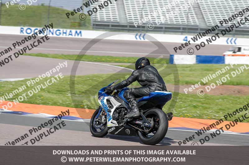 Rockingham no limits trackday;enduro digital images;event digital images;eventdigitalimages;no limits trackdays;peter wileman photography;racing digital images;rockingham raceway northamptonshire;rockingham trackday photographs;trackday digital images;trackday photos