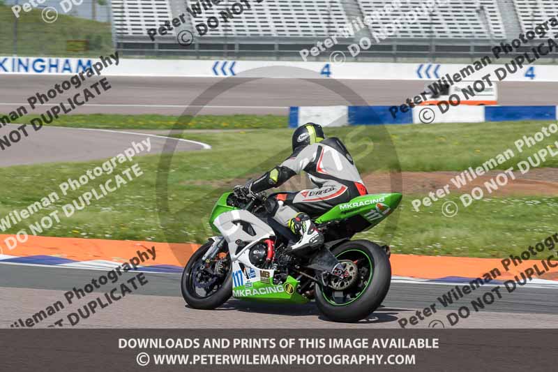 Rockingham no limits trackday;enduro digital images;event digital images;eventdigitalimages;no limits trackdays;peter wileman photography;racing digital images;rockingham raceway northamptonshire;rockingham trackday photographs;trackday digital images;trackday photos