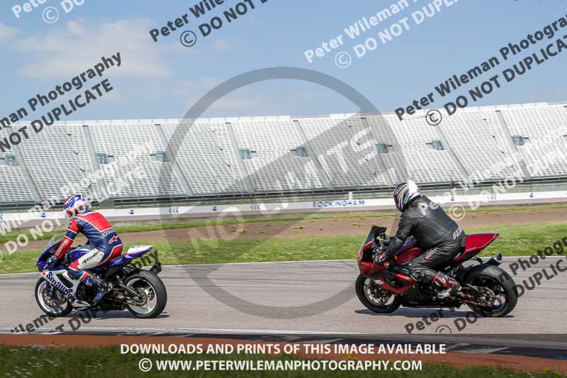 Rockingham no limits trackday;enduro digital images;event digital images;eventdigitalimages;no limits trackdays;peter wileman photography;racing digital images;rockingham raceway northamptonshire;rockingham trackday photographs;trackday digital images;trackday photos
