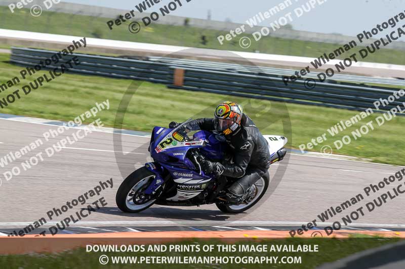 Rockingham no limits trackday;enduro digital images;event digital images;eventdigitalimages;no limits trackdays;peter wileman photography;racing digital images;rockingham raceway northamptonshire;rockingham trackday photographs;trackday digital images;trackday photos