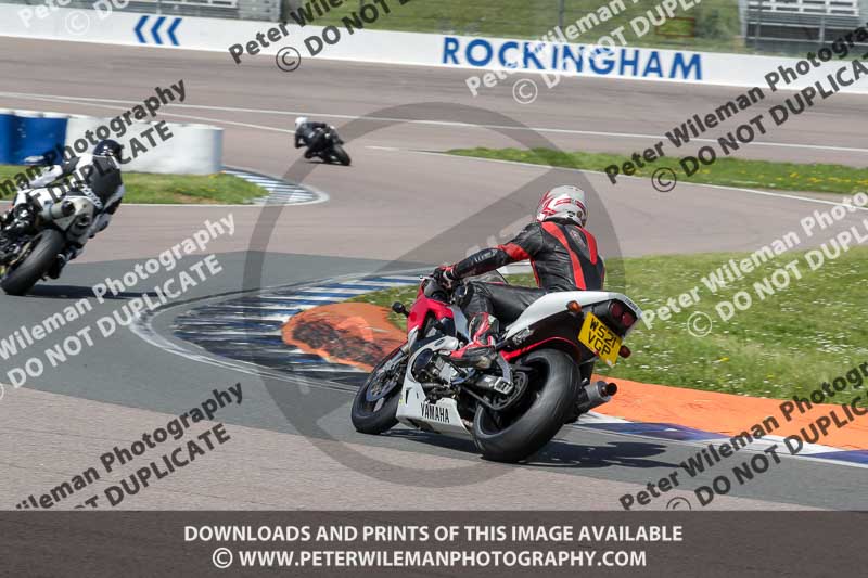 Rockingham no limits trackday;enduro digital images;event digital images;eventdigitalimages;no limits trackdays;peter wileman photography;racing digital images;rockingham raceway northamptonshire;rockingham trackday photographs;trackday digital images;trackday photos