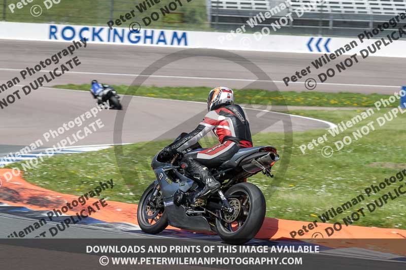 Rockingham no limits trackday;enduro digital images;event digital images;eventdigitalimages;no limits trackdays;peter wileman photography;racing digital images;rockingham raceway northamptonshire;rockingham trackday photographs;trackday digital images;trackday photos