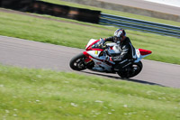 Rockingham-no-limits-trackday;enduro-digital-images;event-digital-images;eventdigitalimages;no-limits-trackdays;peter-wileman-photography;racing-digital-images;rockingham-raceway-northamptonshire;rockingham-trackday-photographs;trackday-digital-images;trackday-photos