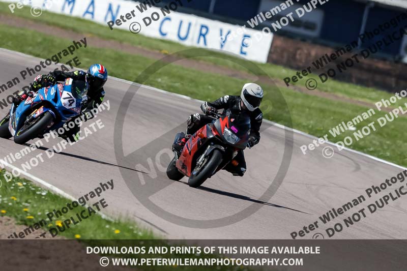 Rockingham no limits trackday;enduro digital images;event digital images;eventdigitalimages;no limits trackdays;peter wileman photography;racing digital images;rockingham raceway northamptonshire;rockingham trackday photographs;trackday digital images;trackday photos