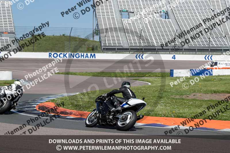 Rockingham no limits trackday;enduro digital images;event digital images;eventdigitalimages;no limits trackdays;peter wileman photography;racing digital images;rockingham raceway northamptonshire;rockingham trackday photographs;trackday digital images;trackday photos