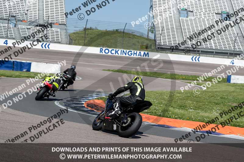 Rockingham no limits trackday;enduro digital images;event digital images;eventdigitalimages;no limits trackdays;peter wileman photography;racing digital images;rockingham raceway northamptonshire;rockingham trackday photographs;trackday digital images;trackday photos