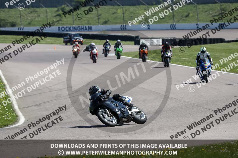 Rockingham no limits trackday;enduro digital images;event digital images;eventdigitalimages;no limits trackdays;peter wileman photography;racing digital images;rockingham raceway northamptonshire;rockingham trackday photographs;trackday digital images;trackday photos