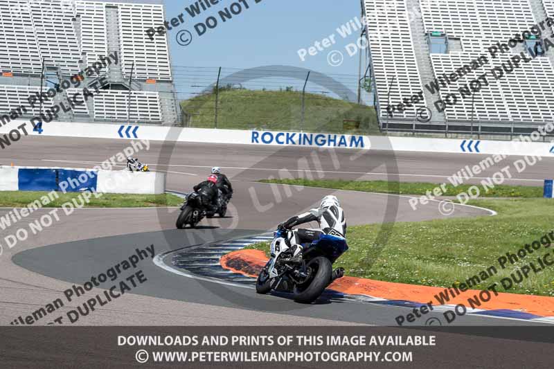 Rockingham no limits trackday;enduro digital images;event digital images;eventdigitalimages;no limits trackdays;peter wileman photography;racing digital images;rockingham raceway northamptonshire;rockingham trackday photographs;trackday digital images;trackday photos