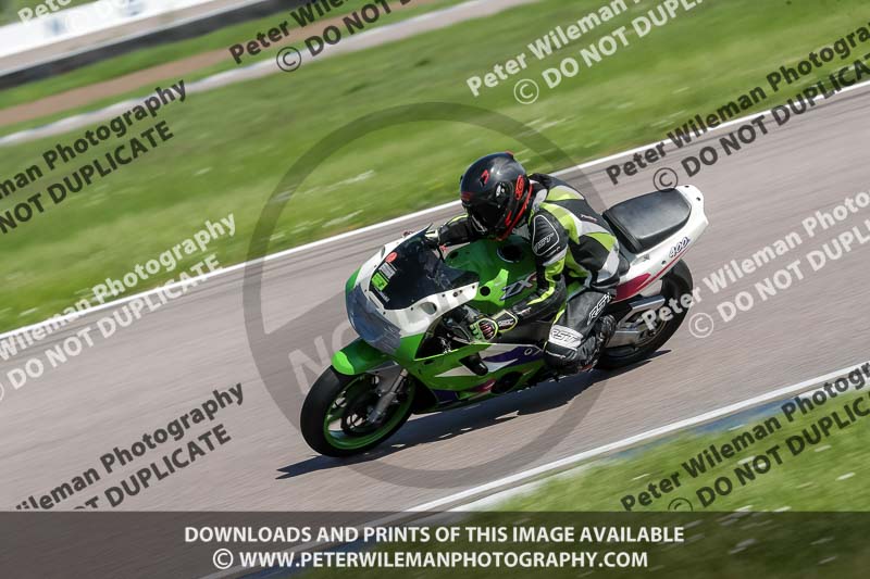 Rockingham no limits trackday;enduro digital images;event digital images;eventdigitalimages;no limits trackdays;peter wileman photography;racing digital images;rockingham raceway northamptonshire;rockingham trackday photographs;trackday digital images;trackday photos