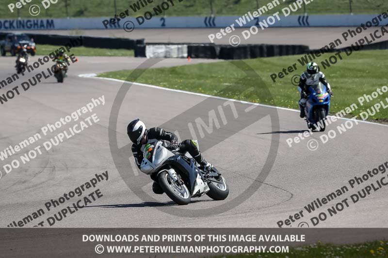 Rockingham no limits trackday;enduro digital images;event digital images;eventdigitalimages;no limits trackdays;peter wileman photography;racing digital images;rockingham raceway northamptonshire;rockingham trackday photographs;trackday digital images;trackday photos
