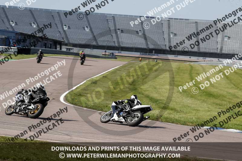 Rockingham no limits trackday;enduro digital images;event digital images;eventdigitalimages;no limits trackdays;peter wileman photography;racing digital images;rockingham raceway northamptonshire;rockingham trackday photographs;trackday digital images;trackday photos