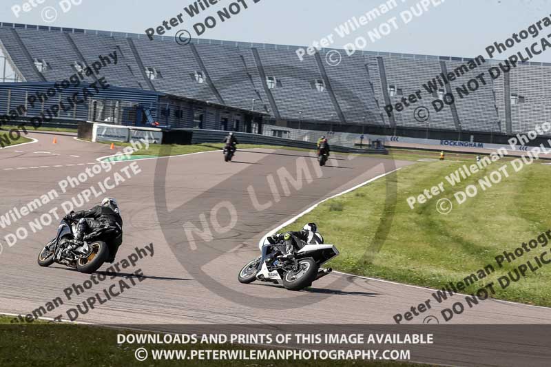 Rockingham no limits trackday;enduro digital images;event digital images;eventdigitalimages;no limits trackdays;peter wileman photography;racing digital images;rockingham raceway northamptonshire;rockingham trackday photographs;trackday digital images;trackday photos