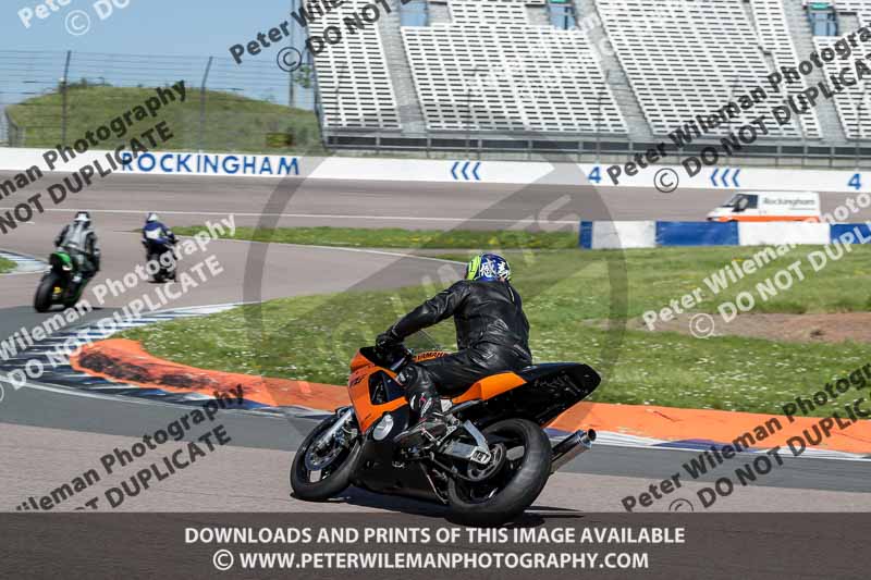Rockingham no limits trackday;enduro digital images;event digital images;eventdigitalimages;no limits trackdays;peter wileman photography;racing digital images;rockingham raceway northamptonshire;rockingham trackday photographs;trackday digital images;trackday photos