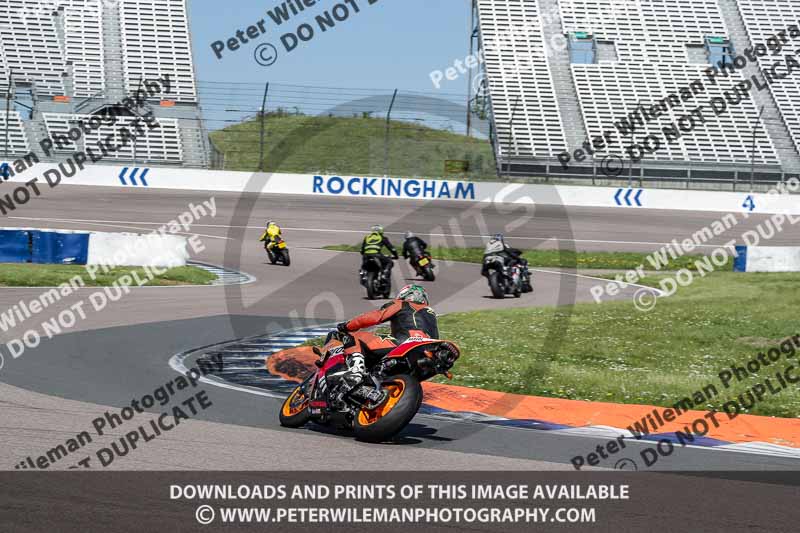 Rockingham no limits trackday;enduro digital images;event digital images;eventdigitalimages;no limits trackdays;peter wileman photography;racing digital images;rockingham raceway northamptonshire;rockingham trackday photographs;trackday digital images;trackday photos