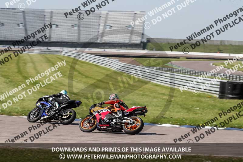 Rockingham no limits trackday;enduro digital images;event digital images;eventdigitalimages;no limits trackdays;peter wileman photography;racing digital images;rockingham raceway northamptonshire;rockingham trackday photographs;trackday digital images;trackday photos